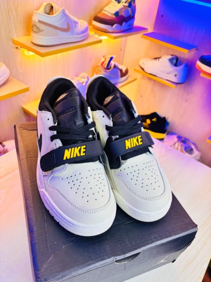 Air Jordan Legacy 312 Low | Pale Vanilla University Gold Yellow