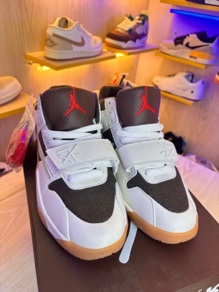 Jordan Jumpman Jack TR Sail and Dark Mocha (5)