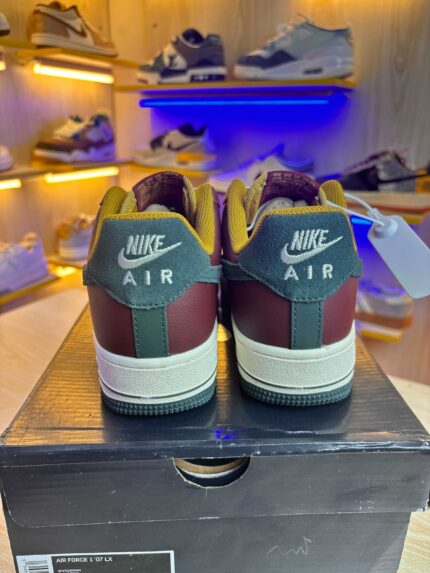 Nike Air Force 1 '07 LV8 Coconut Milk