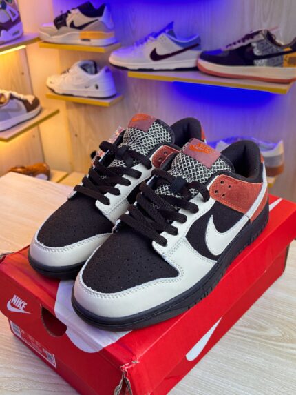 Nike Dunk Low Red Panda