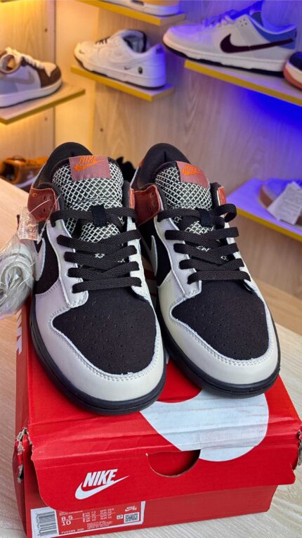 Nike Dunk Low Red Panda