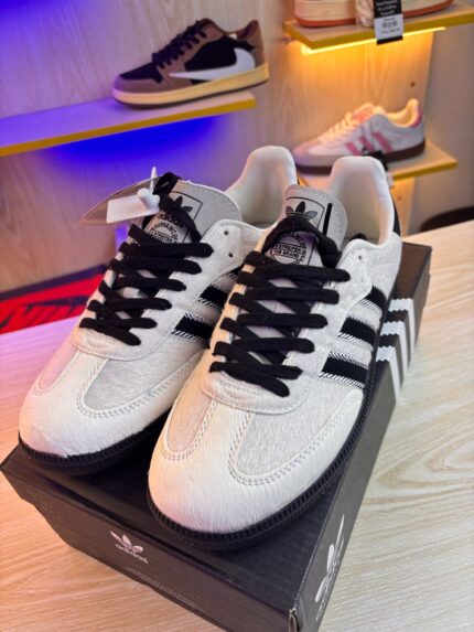 Adidas Samba OG Wonder White / Core Black